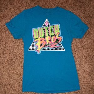super fun and retro dutch bros t shirt!